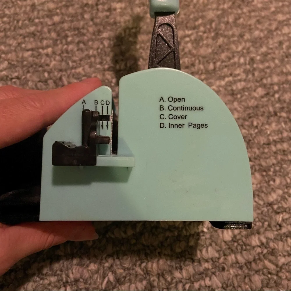 Zutter puncher blue